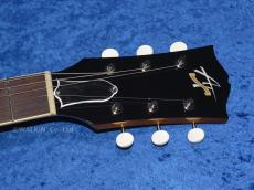 Archtop Tribute AT130_5
