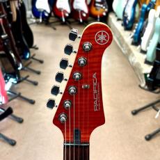 YAMAHA Pacifica 212VFM_4