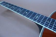 Gibson J-45 Custom / Original Grover Peg・Solid Spruce Top・Solid Rosewood Side and Back・Richlite Fingerboard and Bridge・Abalone Rosette・Teardrop Pick guard・With Original L.R Baggs VTC  【With Original Hard Cas_9