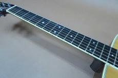 Martin D-35 Brazilian Rosewood / Solid Sitka Spruce Top・Solid Brazilian Rosewood Side and Back・PAT Grover 102 Peg・Ebony Fingerboard and Bridge・Tortoise Color Pick guard・T-Bar Rod【With Original Snake Head Har_9