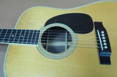 Martin D-35 Brazilian Rosewood / Solid Sitka Spruce Top・Solid Brazilian Rosewood Side and Back・PAT Grover 102 Peg・Ebony Fingerboard and Bridge・Tortoise Color Pick guard・T-Bar Rod【With Original Snake Head Har_12