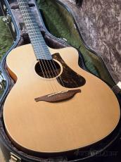 Lowden ~The Signature Series~ Pierre Bensusan Old Lady #28035【48回迄金利0%対象】