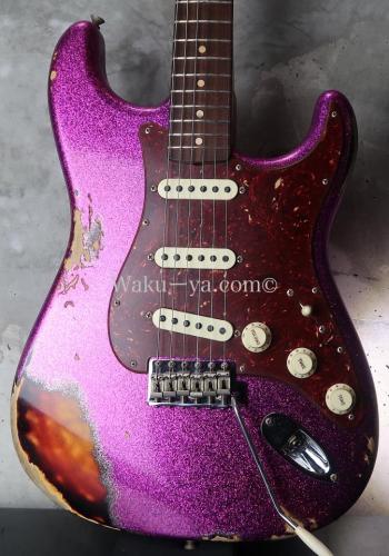 Fender Custom Shop ’62 Stratocaster Heavy Relic / Magenta Sparkle