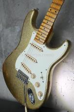 Fender Custom Shop 1957 Stratocaster Relic / Gold Sparkle_4