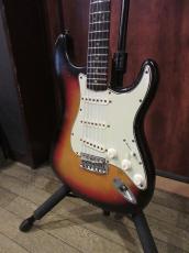 Fender 1963 Neck+Mid '60s Body Stratocaster Sunburst_2