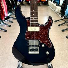 YAMAHA Pacifica 611HFM