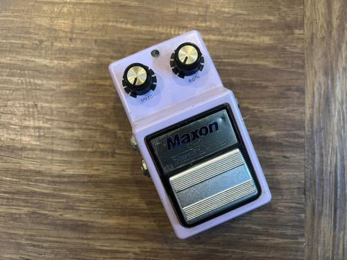 Maxon CS-9