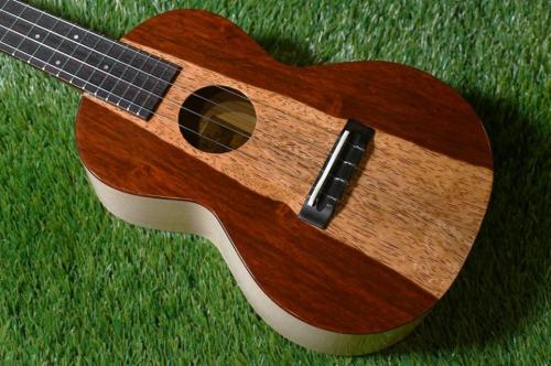 tkitki ukulele ECO-C+ Padauk×Maple Concert【S/N 1704】