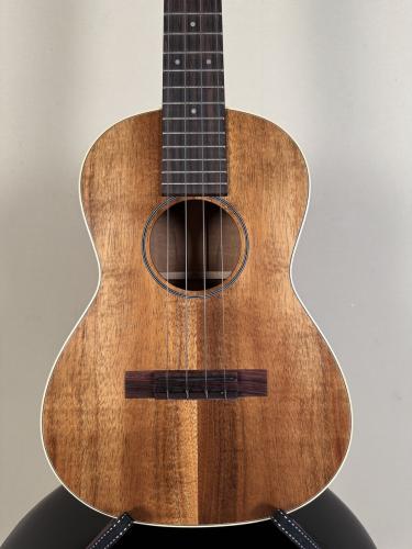 Martin 2K Tenor Uke #2924977