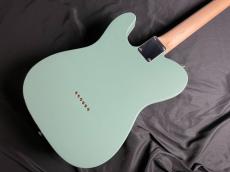 Caramel’s Guitar Kitche V3_CreamPistachio_9