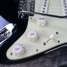 Fender MIJ Traditional 2025 Collection 60s Stratocaster Competition Black/3-Color Sunburst【スプリン_10