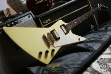 Gibson Explorer 1991 Alpine White w/ Seymour Duncan Pickups_11