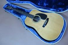 Martin D-76 / #1112 of 1976 Limited Edition ・Old Decal Logo・Eagle Head Inlay・Fingerboard Star ★ Inlay・Grover peg・Solid Spruce Top・Solid Rosewood Side and Back・Ebony Fingerboard and Bridge・Herringbone Rosette_2