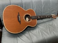 Lowden L-38