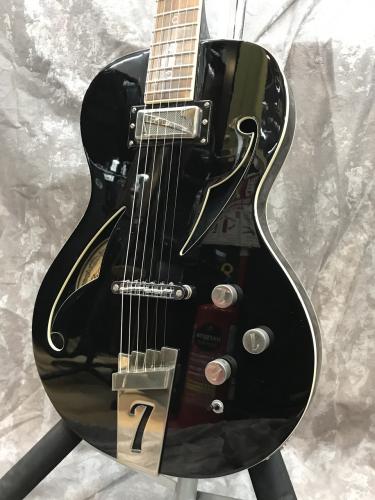 Itaria Guitars Maranello Intero