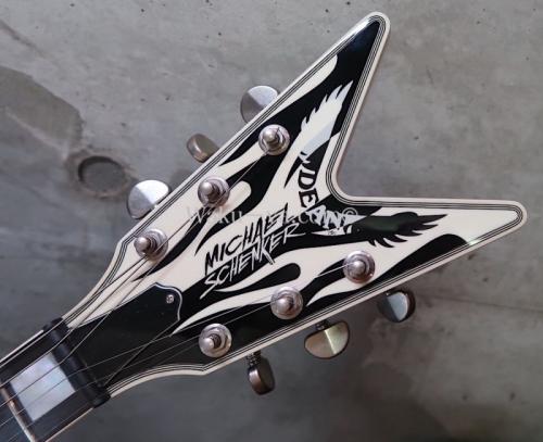 DEAN USA Michael Schenker Flames V 100 Limited