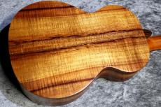 Kamaka 【USED】HF-3DI 2022年製 【テナー】【極上杢目の1本!】【池袋店在庫品】_10