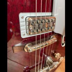 Gretsch G6119T Players Edition Tennessee Rose_3