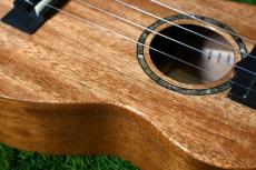 Uma ukulele UK-20SS NA Soprano #1_10