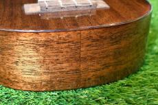 Uma ukulele UK-20SS BK Soprano_12