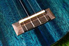 Uma ukulele UK-20SS BL Soprano_11