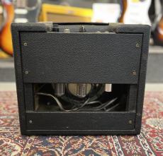 Fender 【Vintage Amp!!】1964 Champ 5F1【Narrow Panel】_2