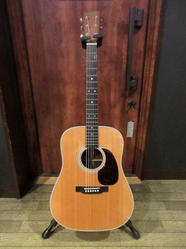 Martin Custom Shop CTM D-28 Premium Sitka Spruce VTS & East Indian Rosewood