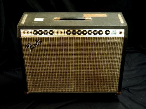 Fender TWIN REVERB