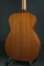 Pre-War Guitars Co. Model 00-18 NT Distress Level 1.5_5