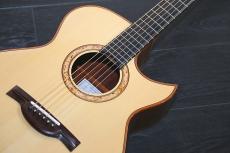 KAMEOKA GUITAR　亀岡 OM-51 Cutaway German Spruce Top_3