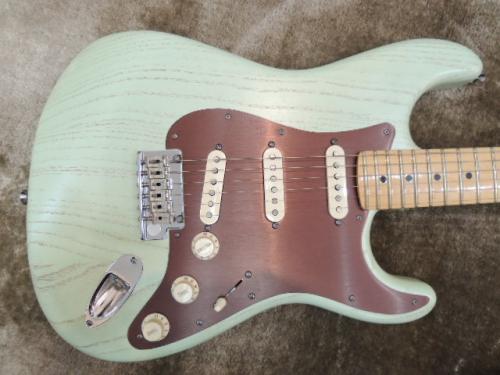 Fender  American Stratocaster Rustic Ash