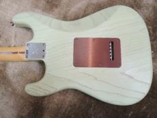 Fender  American Stratocaster Rustic Ash_2