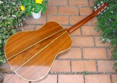 YAMAHA FG-850_2