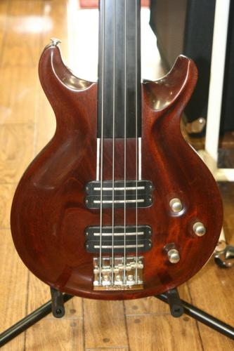 Paul Reed Smith [PRS] Private Stock #1181　Pre-Factory Style Fretless Bass 4