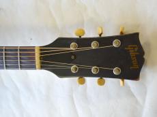 Gibson J-50_2