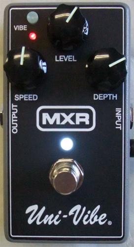 MXR  UNI-VIBE  M-M68