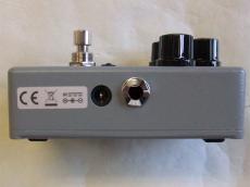MXR  UNI-VIBE  M-M68_2