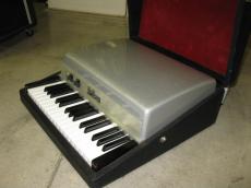 Fender Rhodes Piano Bass_2