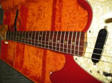 Fender 1966 MUSTANG D-RED _4