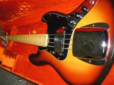 Fender 1974 JAZZ BASS 3TS/M_2