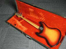 Fender 1974 JAZZ BASS 3TS/M_3