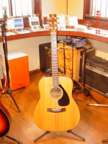YAMAHA FG-150