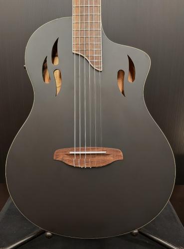 Ortega Tour Player RTPSTD-SBK【ナット幅48mm】【薄胴エレガット】【充電式】【24回払いまで無金利】