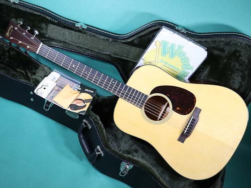 Martin D-18 STANDARD