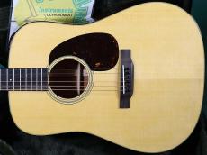 Martin D-18 STANDARD_2