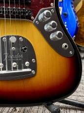 Fender Kurt Cobain Jaguar -3-Color Sunburst- 2013年製 【美品中古!】_9