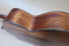 　NATASHA JC-3 / Solid Mahogany Top・Solid Mahogany Side and Back・Mahogany 5P-Neck・Ebony Fingerboard and Bridge・Head and Fingerboard Grapes Inlay 【With Original Gig Case】 2023年製_4