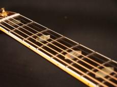 Martin D-45【1977年製 生産数76本 奇跡のノークラック 当店フルメンテナンス済!】先ず解説試奏動画をご覧下さいませ。_7