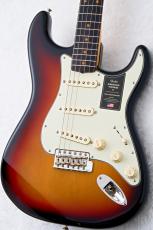 Fender American Vintage II 1961 Stratocaster 3Tone Sunburst 【3.57kg】【V2562918】_5