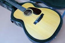 Martin 00-18 Standard / Old Decal Logo・Open Back Peg・Solid Spruce Top・Solid Mahogany Side and Back・Ebony Fingerboard and Bridge・Tortoiseshell Color Pick-guard【With Original Case】2017年製_3